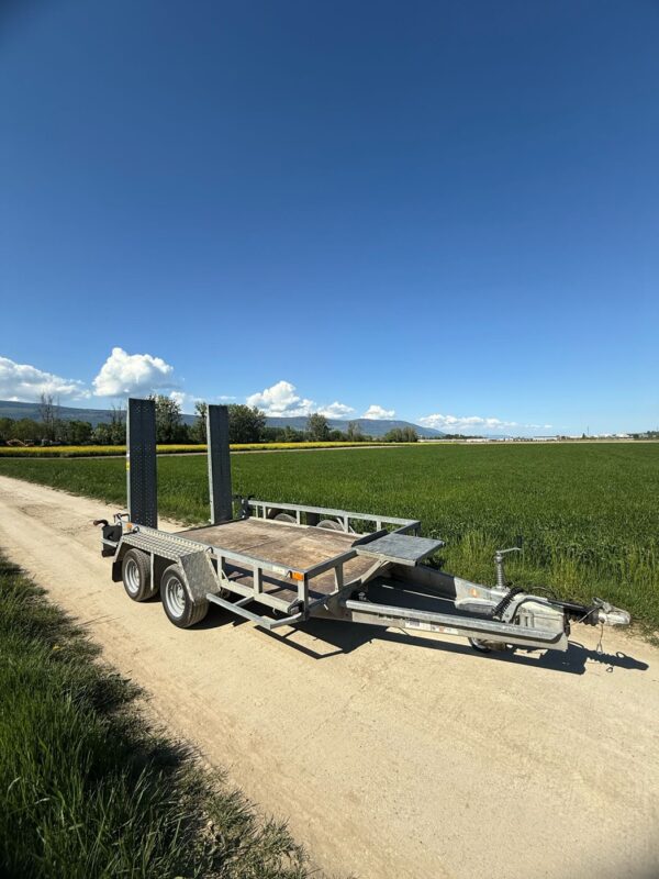 Remorques de transport machine
